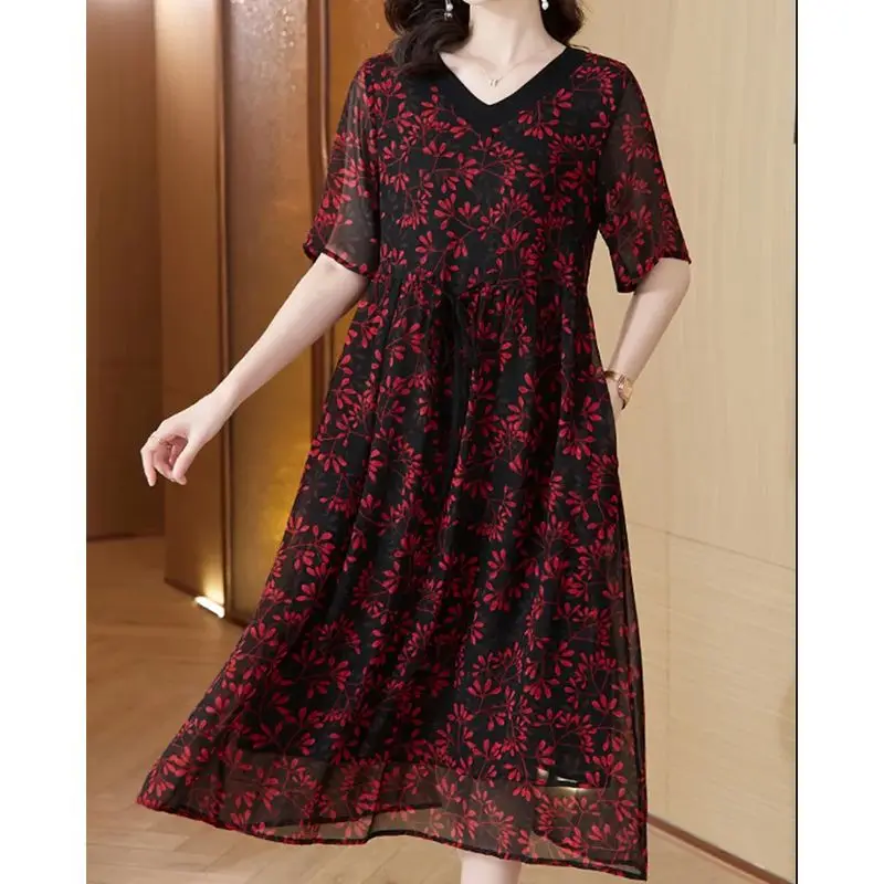 Женское шифоновое платье на завязках элегантное приталенное с коротким рукавом