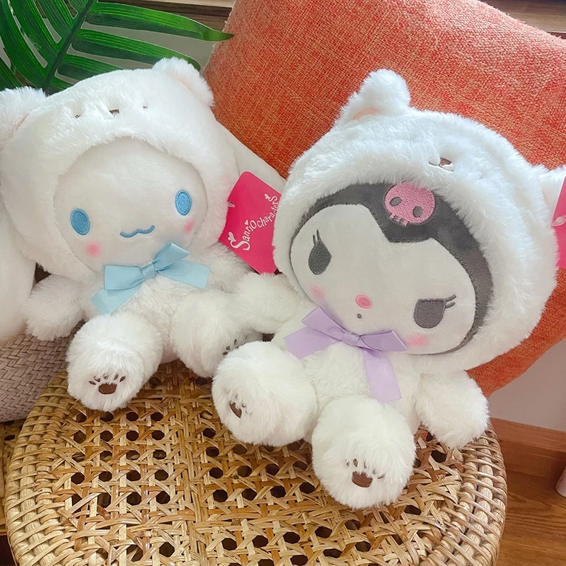

Sanrio Cos перекрестная одежда, белый медведь, серия Kuromi Melody Cinnamoroll Kawaii, плюшевые мягкие куклы, игрушки, кулон, детские рождественские подарки