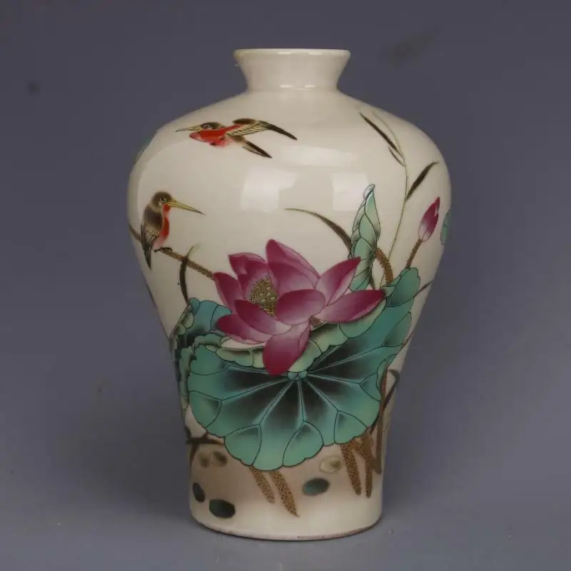 

Chinese Famille Rose Porcelain Qing Tongzhi Lotus Bird Design Vase 6.38 inch