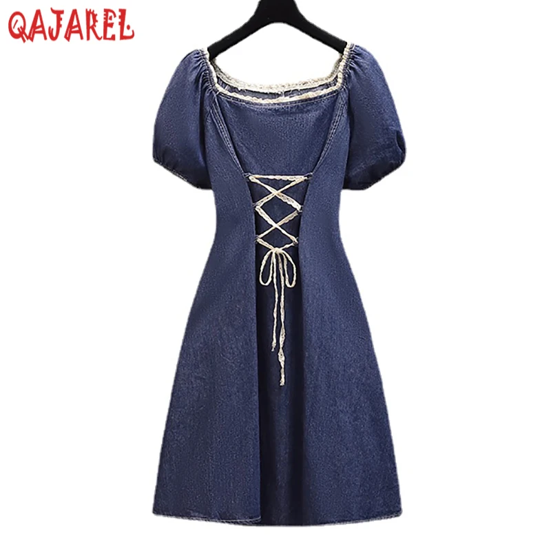 Женское джинсовое мини-платье с рукавами-фонариками и квадратным вырезом