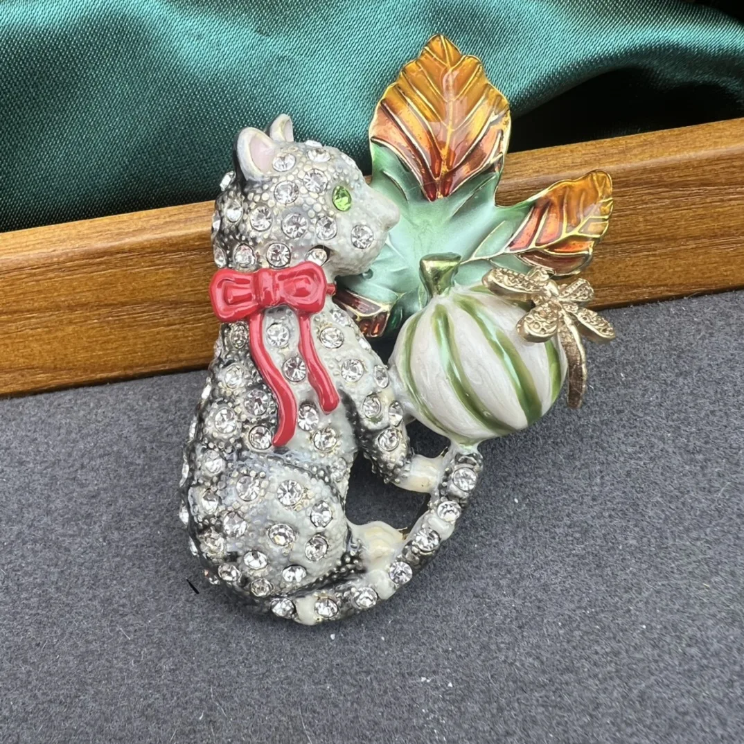 

Стиль Monet, инкрустированный эмалью ручной работы, милая и милая фотография