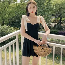 2022 Conservative Korean Ins Fairy Fan Skirt Black Cover Belly Slim Student Girl Swimsuit Bikinis Wo