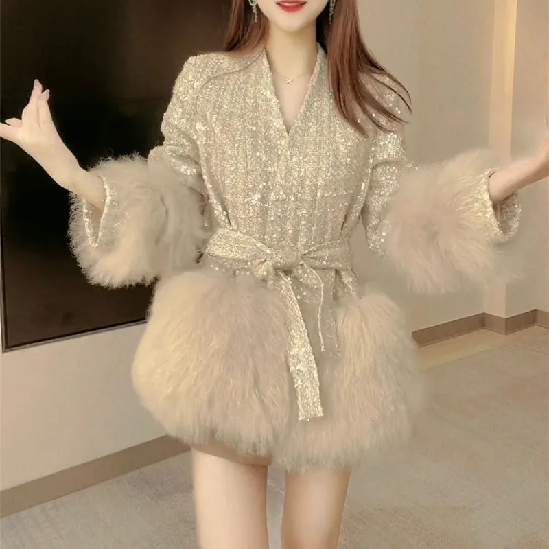 High Sense Winter New Korean Style V-neck Heavy Embroidery Sequins Short Coat Long Sleeve Stitching Fox Fur Clothes for Women