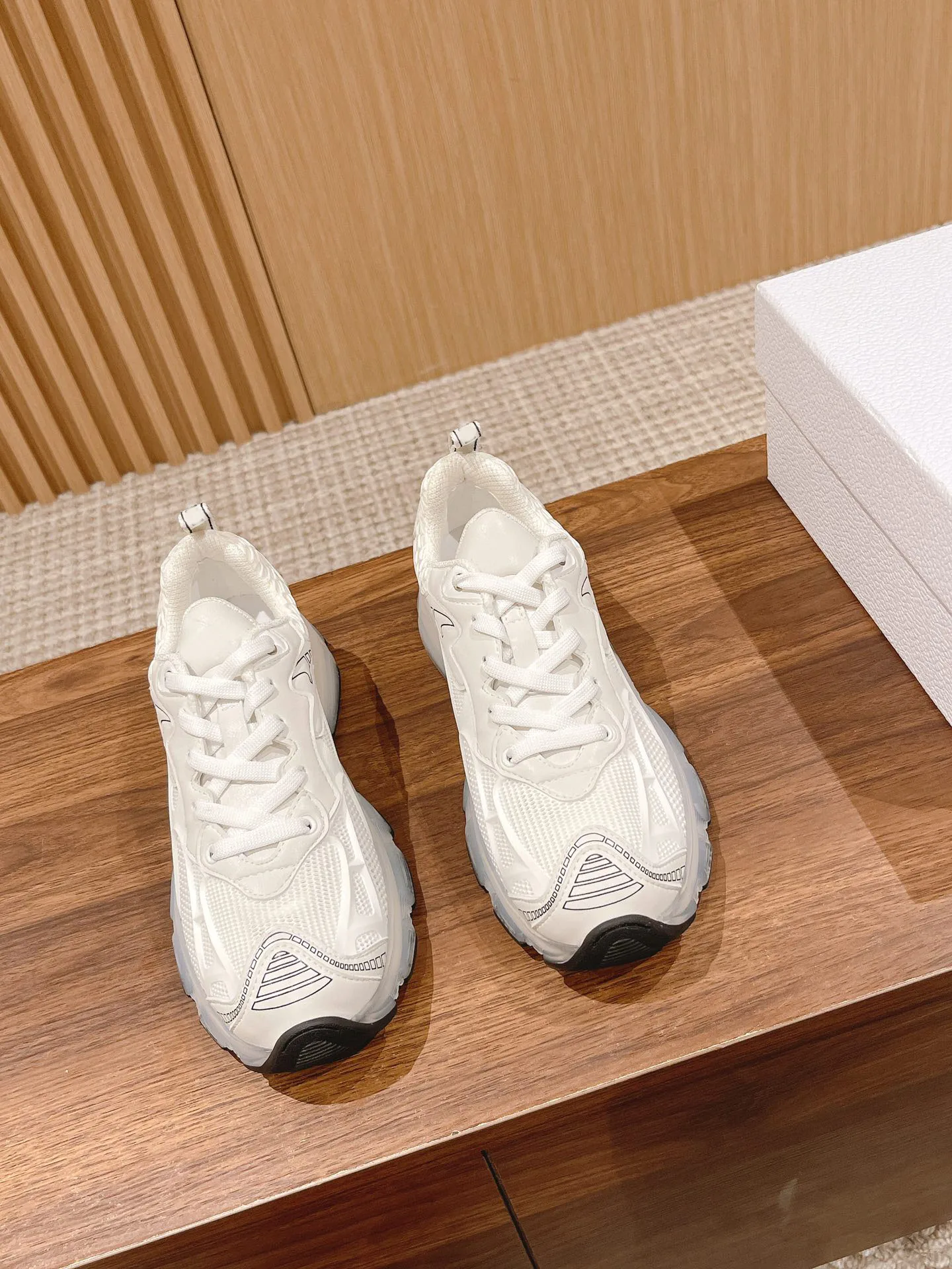 Women Shoes Paris Runway Sneakers Classic Mesh 3d Real Photos Brand Oeing 8882305112108