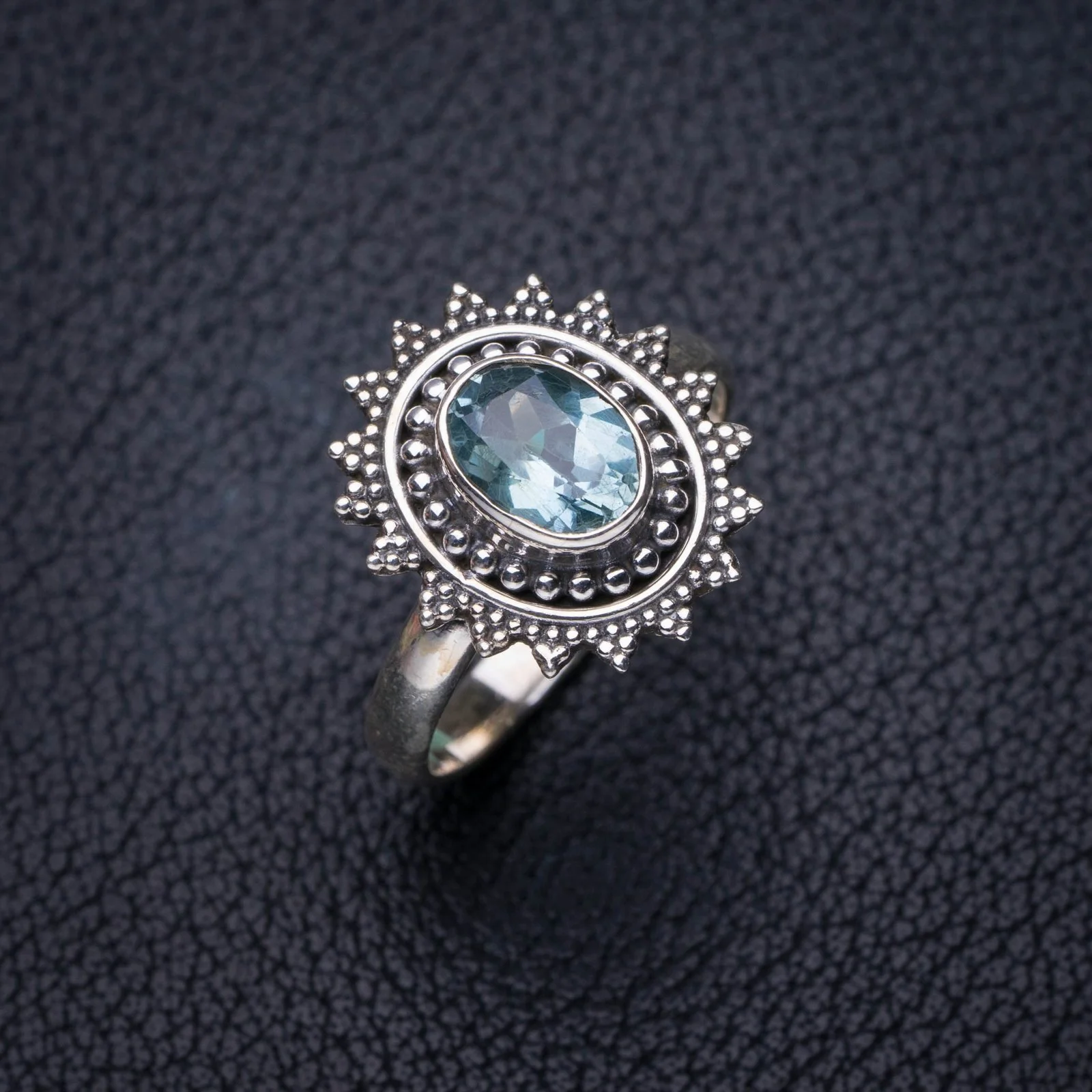 

StarGems Natural Blue Topaz Handmade 925 Sterling Silver Ring 7.5 E8880