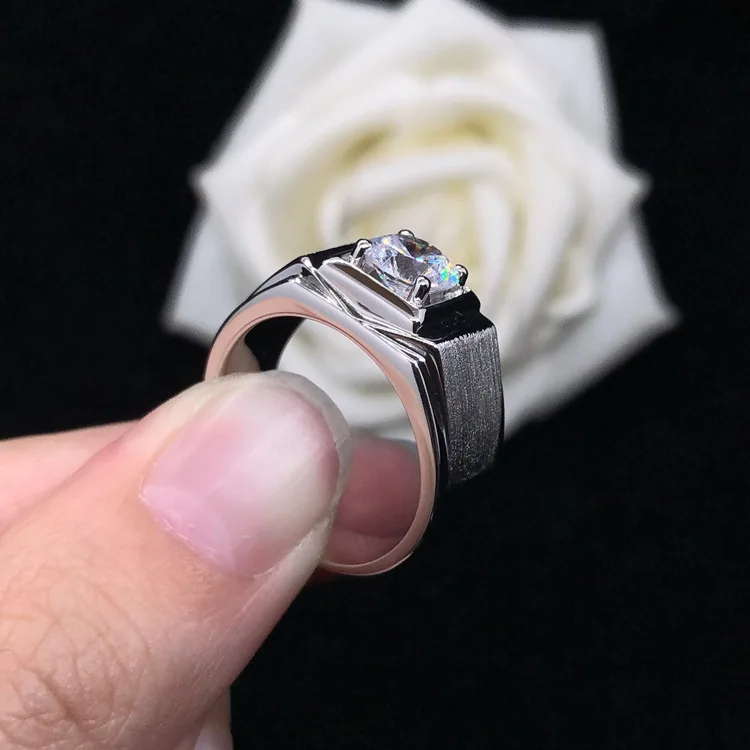 Мужское кольцо с бриллиантами