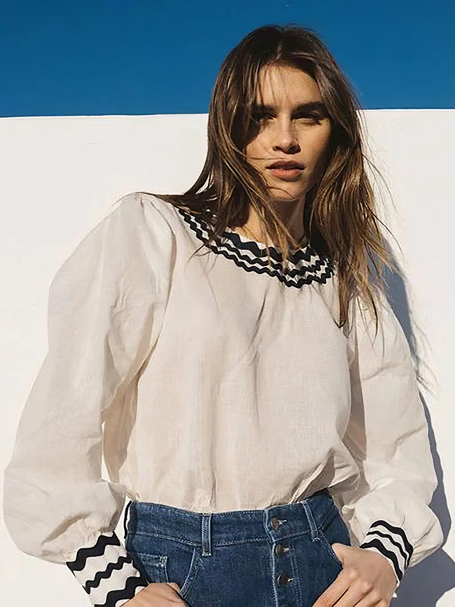 

Embroidery Patchwork Blouse Spring Autumn Woman Long Sleeves Round Neck Shirts Tops Femme Casual Vintage Chemises Hauts Clothes