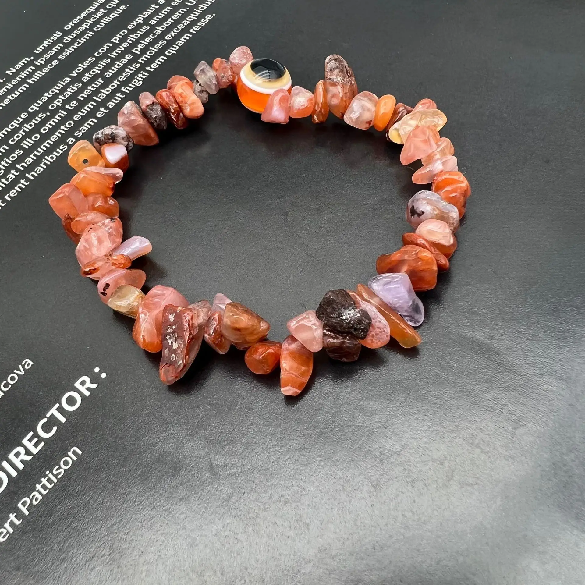 

Natural Irregular White Crystal Crushed Stone Elastic Bracelet Acrylic Devil's Eye Fashion Simple Color Jewelry Gift Bracelet
