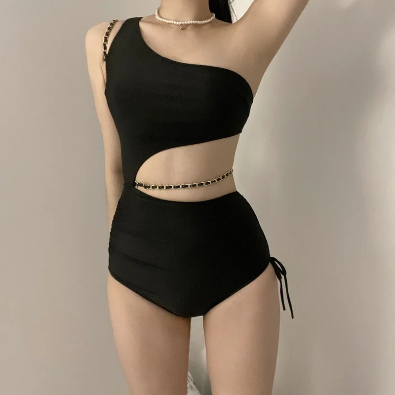 

VANANA2 Sexy Black chain unbalshirling mono kini swimsuit