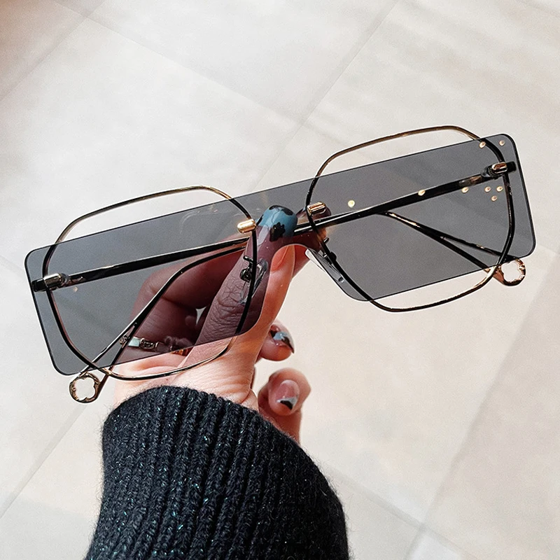 

Unique One Piece Hollow Len Irregular Sunglasses For Women Vintage New Fashion Alloy Blue Yellow Grdient Sun Glasses Men Shades