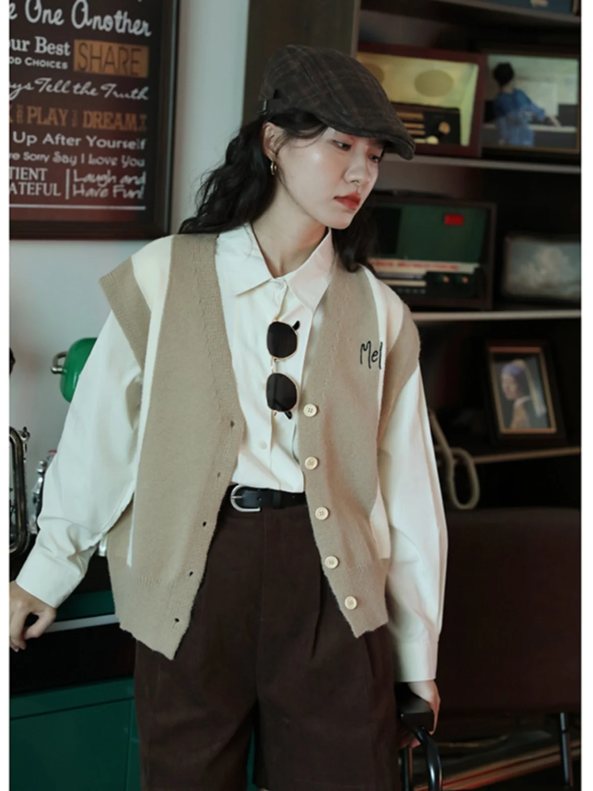 Черный лоскутный вязаный кардиган с вышитыми буквами жилет верхняя одежда для