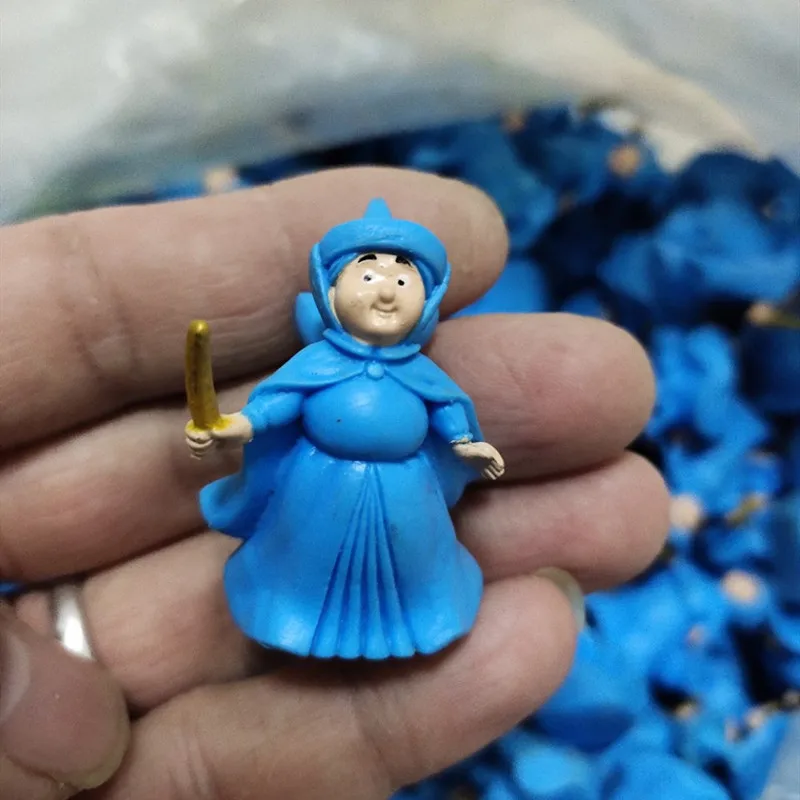

20 шт. 4 см новые игрушки Золушка фея крестная маленькая кукла игрушки украшения крем клей капающий материал