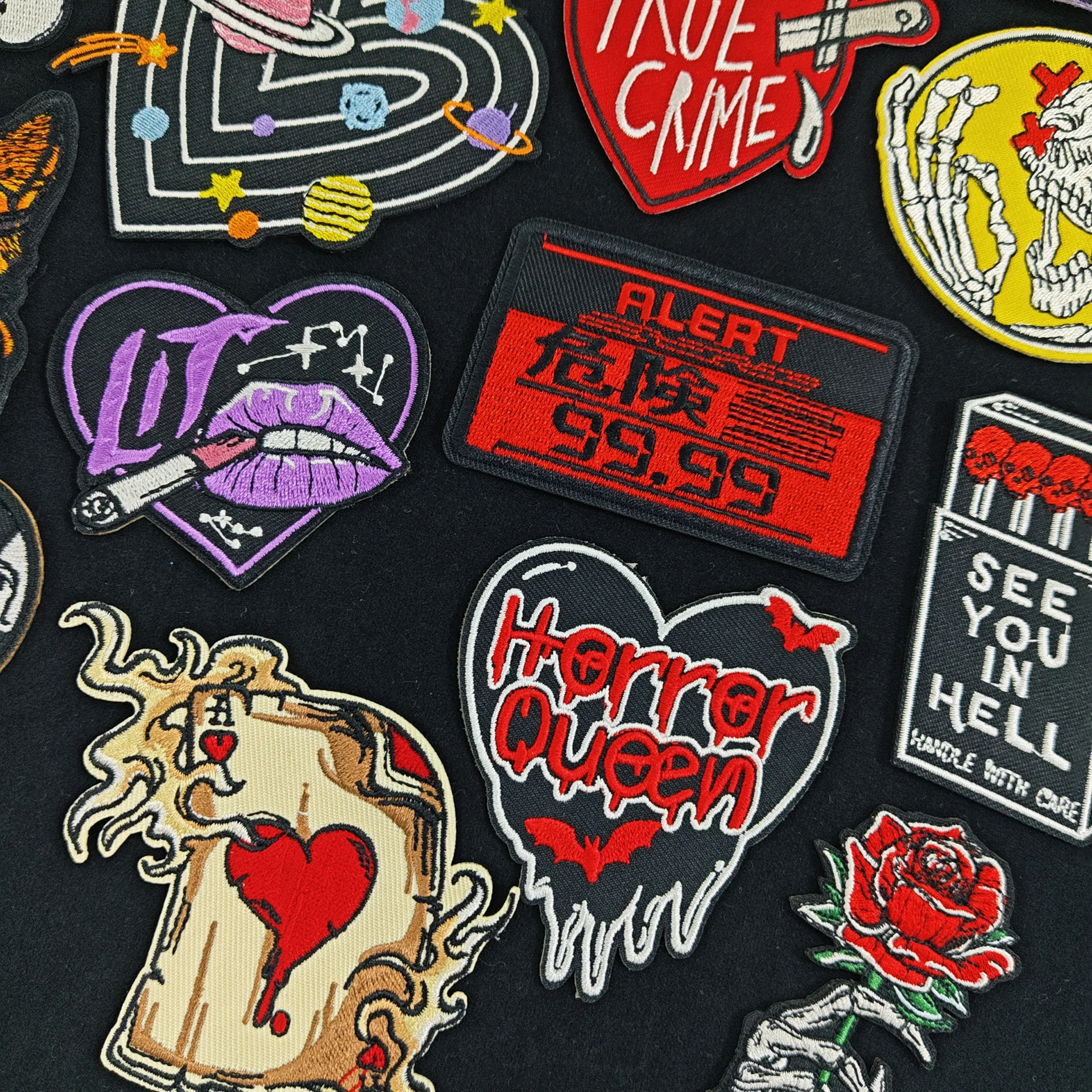 Панк вышивка рок-группа нашивки любовь череп гладильная аппликация для одежды