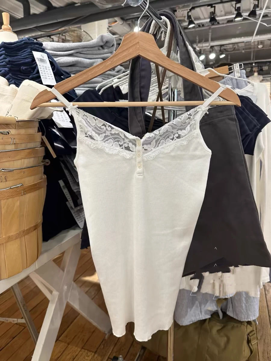 Кружевные лоскутные тонкие топы на бретелях женские летние пуговицы два банта