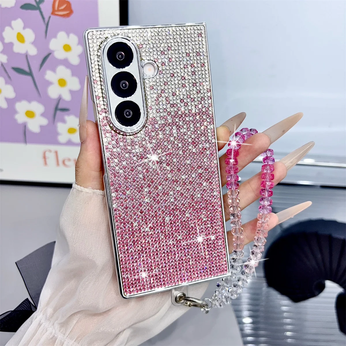 Фото Роскошный градиентный чехол с блестками и стразами для Samsung Galaxy Z Fold 8/7/6/5, с кристальной цепочкой и серебряным бампером №1