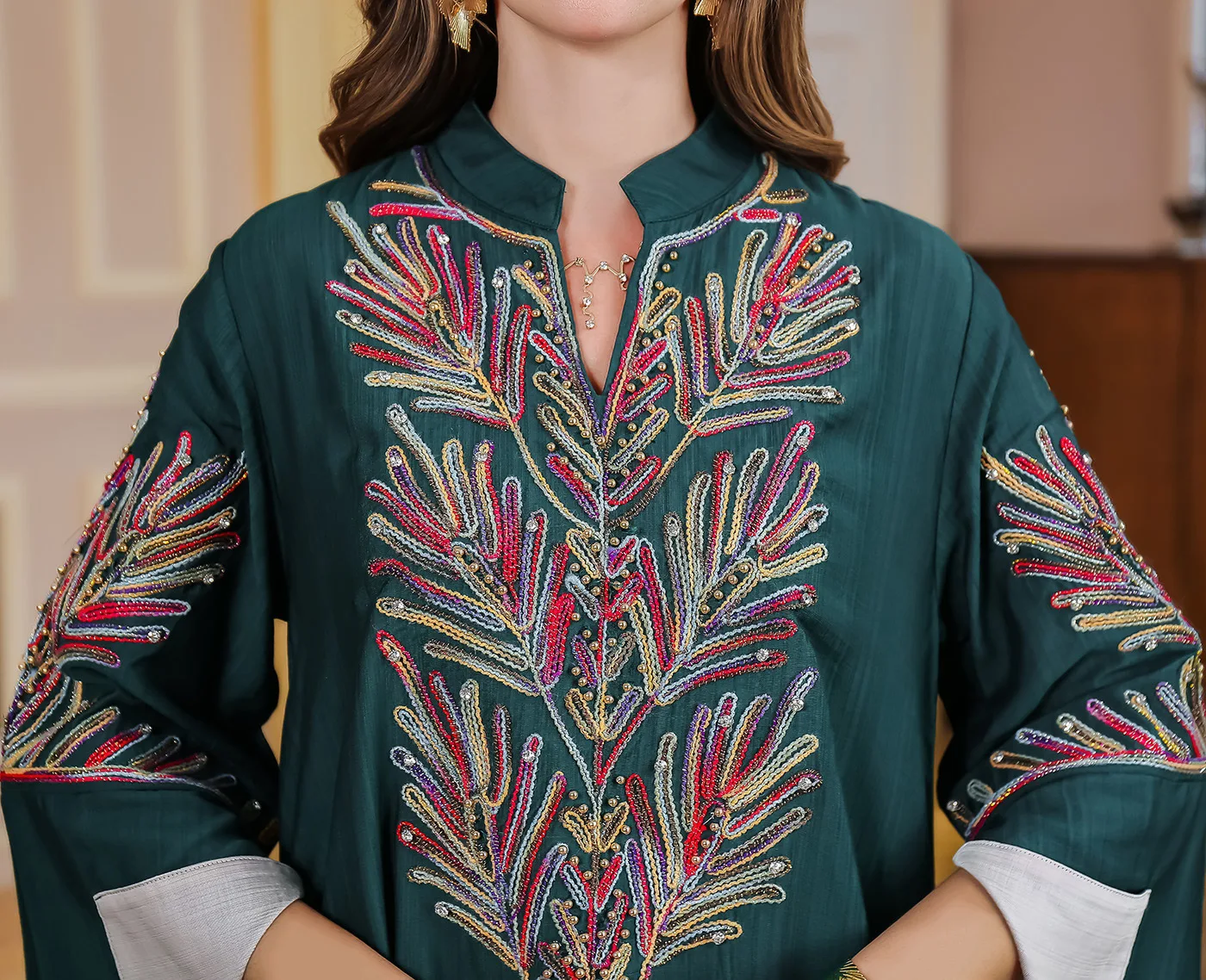 Мусульманское платье Абая с цветочной вышивкой в стиле ретро женское разрезом и