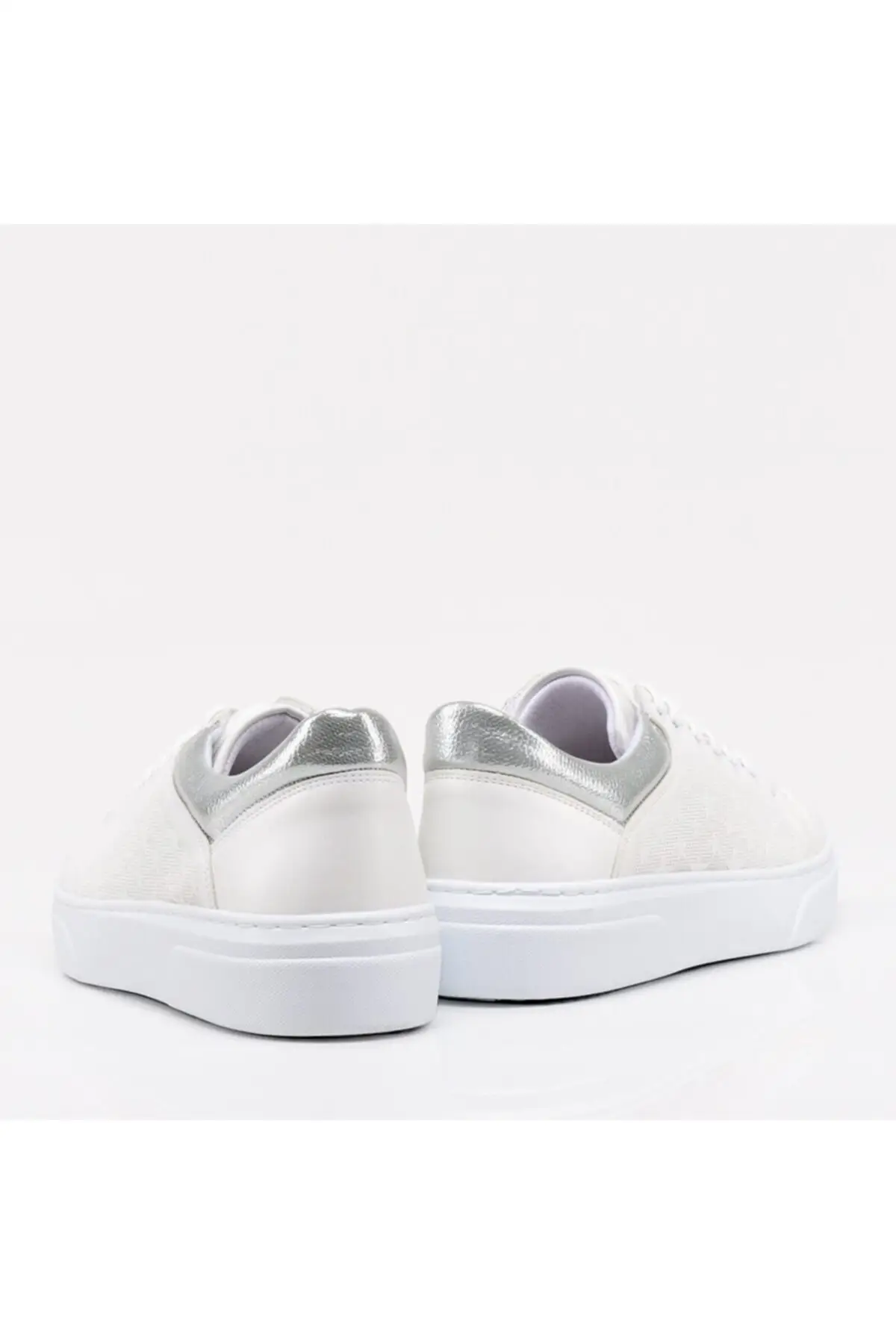 

Women Vulcanized Shoes White pedestrian female Breathable Running Shoes Casual Ladies Sneakers Light Sport Shoes