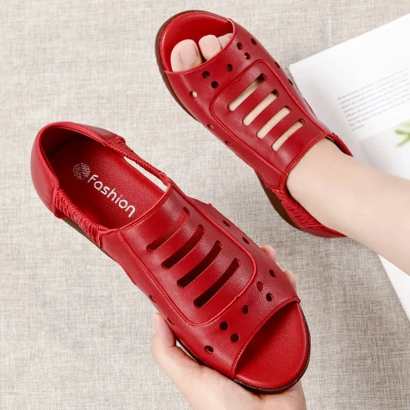 2022 Модные Летние сланцы женские дышащие кожаные туфли на плоской подошве размеры