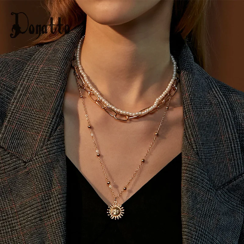 

DONATTO Goth Baroque Pearl Portrait Pendant Necklaces for Women Vintage Multi Layer Link Chain Necklace Punk Aesthetic Jewelry