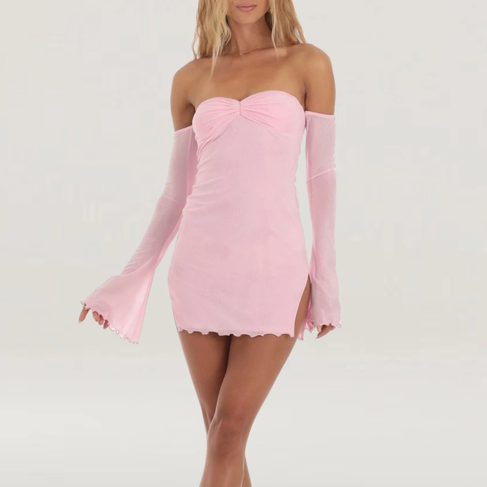 

Женское платье с длинным рукавом и разрезом сбоку