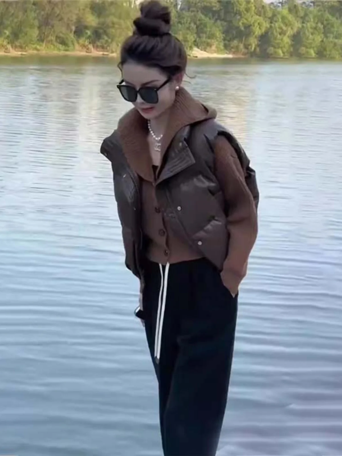 Пуховый жилет с хлопковой подкладкой женский новый верхний костюм 2024 короткий