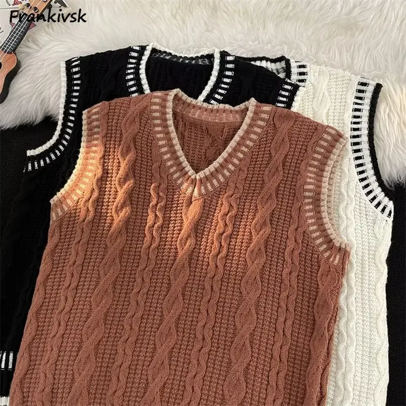Свитер-жилет женский со вставками в повседневном стиле консервативном уютный