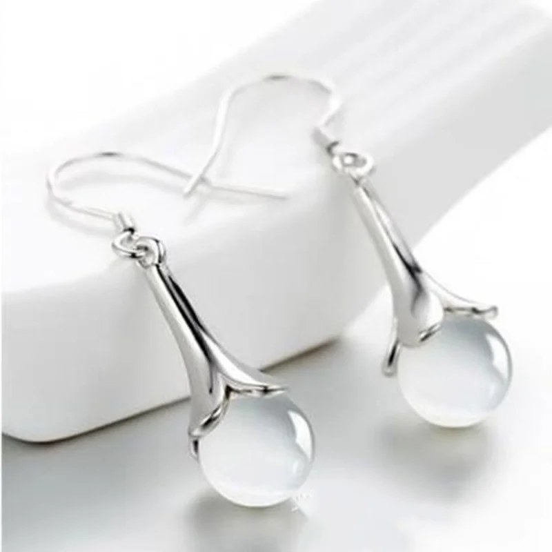 

White Opal Earrings cross border European and American fashion trendy Female Flower Earrings