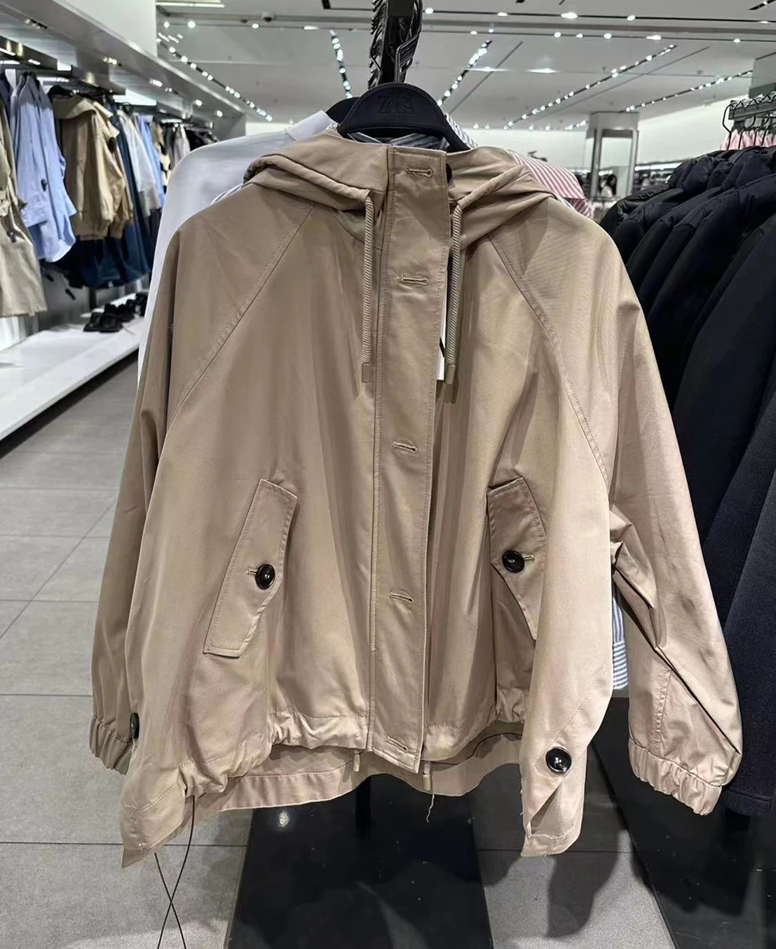 Рисунок 5 - ETJ2023 осень и зима новинка женский