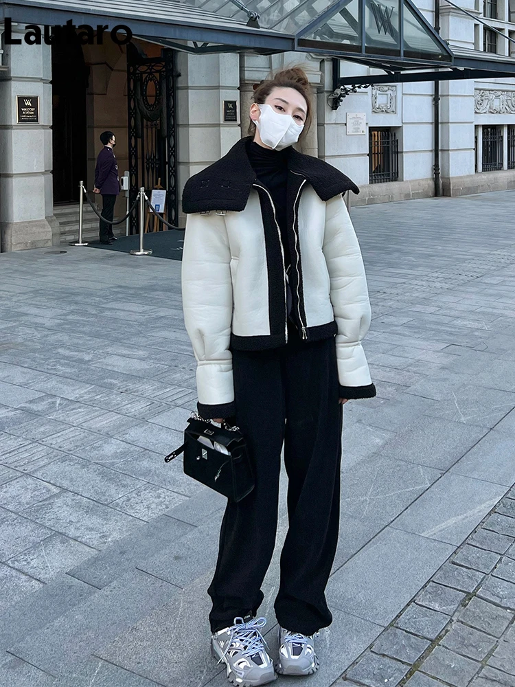 

Lautaro Winter Short Cool Windproof Thick Warm Faux Lambskin Leather Jacket Women Zipper Long Sleeve Turndown Collar Fashion