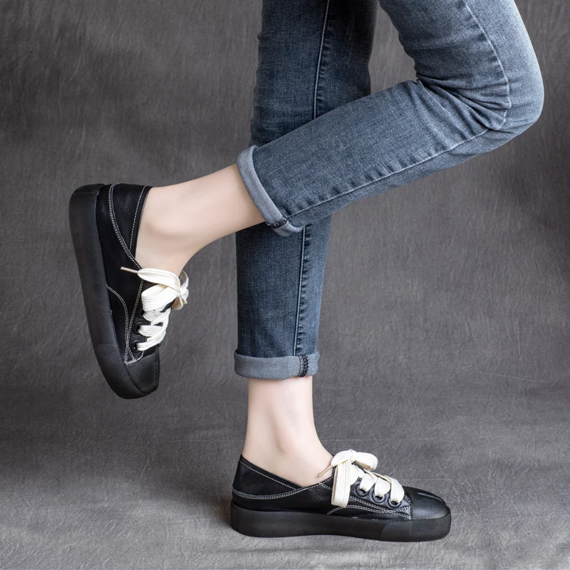 Casual Leather Flats Women White Black 