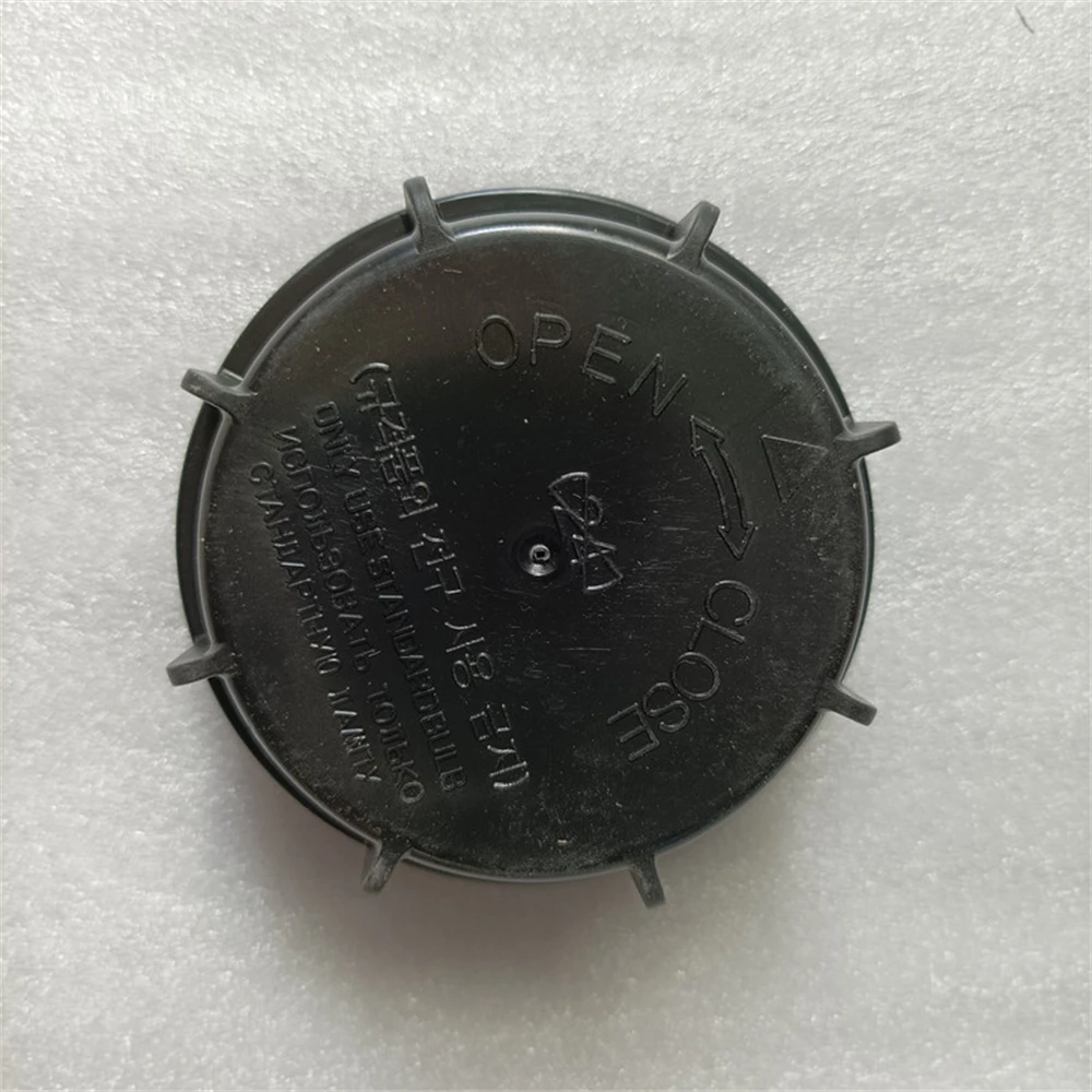 

2 шт. пылезащитный колпачок для фар, пылезащитный чехол для фар ABS 921402D000, замена для Kia Sportage Sedona Sorento для Hyundai Sonata