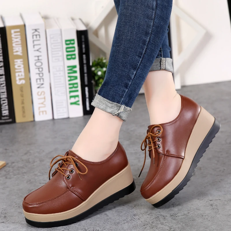 Spring Autumn Women Flats Fashion Flat Platform Shoes Women's Loafers Ladies Slip On Shoes Female Moccasins large size