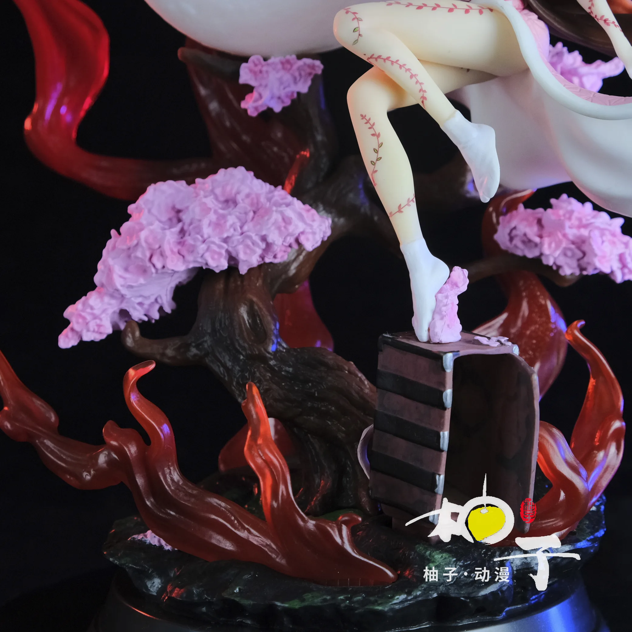 Anime Figure Demon Slayer GK Transformation Kamado Nezuko Exploding Blood Ver. Action Model Statue Collection Toy |