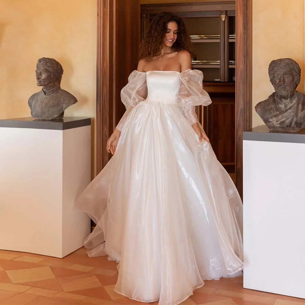 

Modern Wedding Dresses Strapless Off Shoulder Lace Up Bridal Gown 2022 New Button Ice Tulle Puff Sleeve Bride Dress For Women