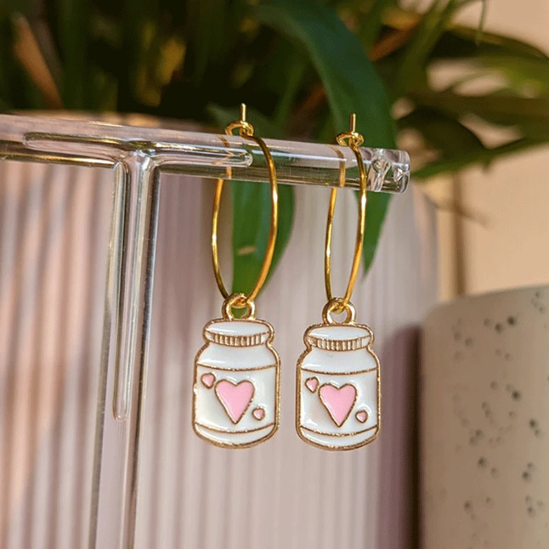 

Золотые серьги-кольца Love Potion, милые и стильные