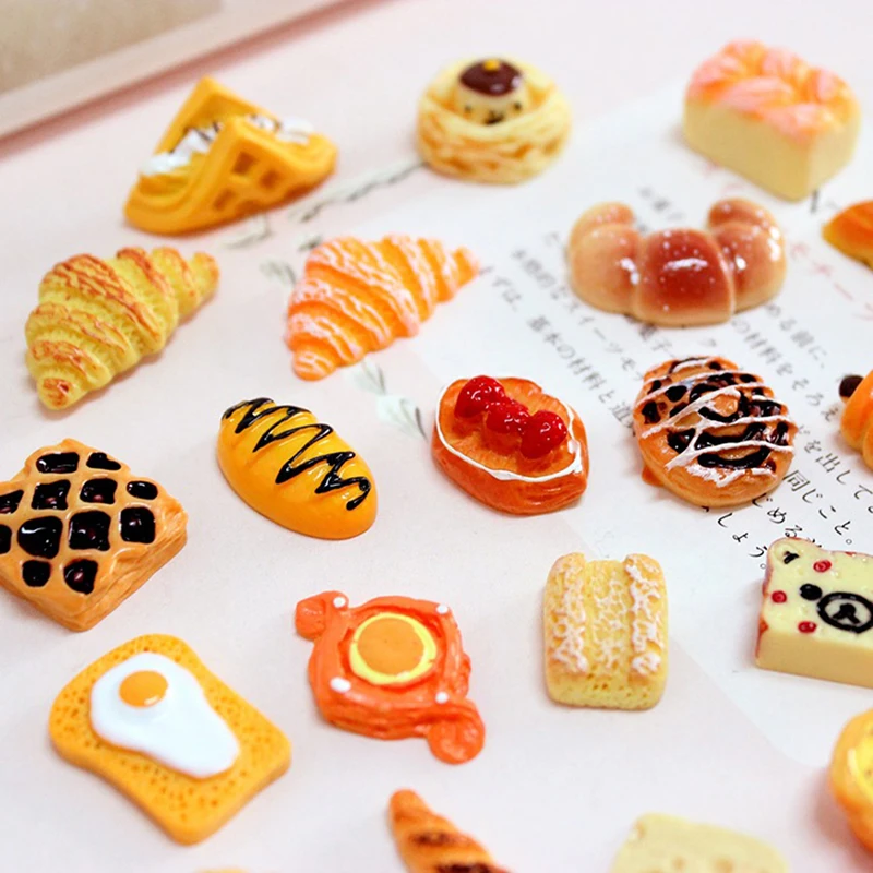 

3pcs DIY Miniature Artificial U-shaped cheese Fake Food Cake Resin Cabochon Decorative Craft Play Doll House Toy
