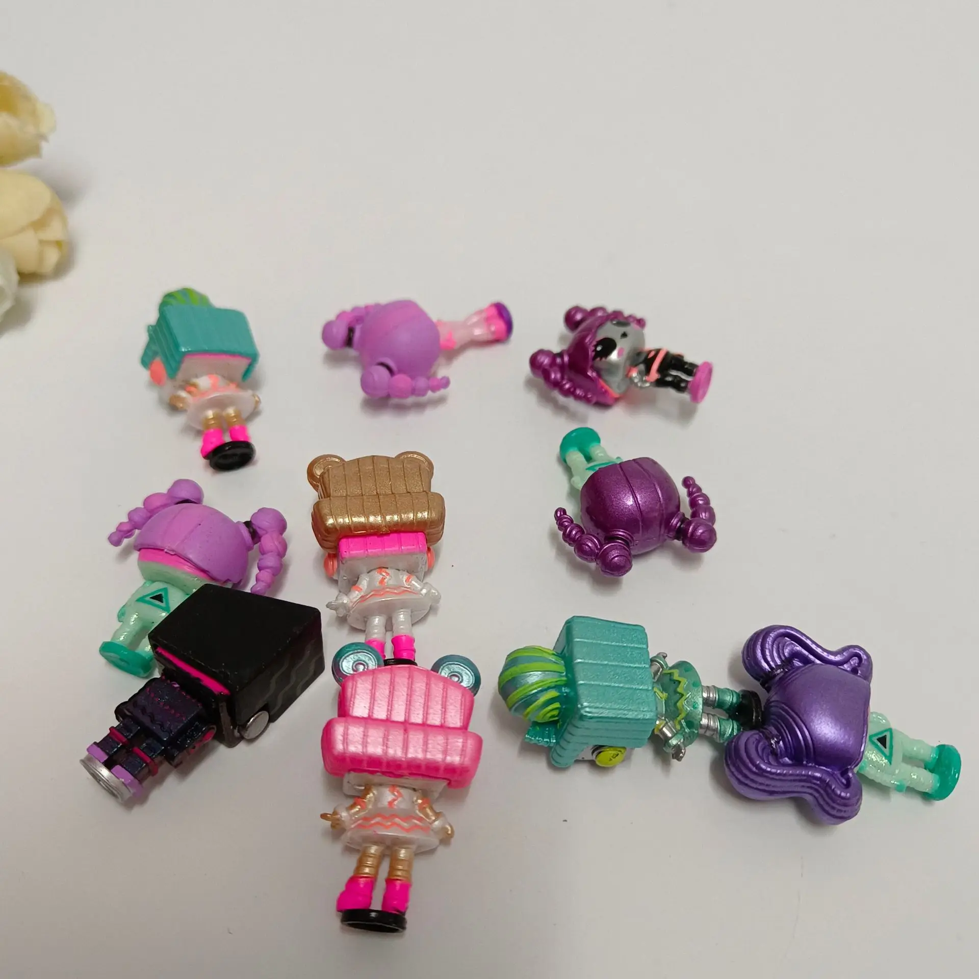 

50pcs/lot Assembly Girl Dolls 3cm Toy Birthday Gift Cake Decoration