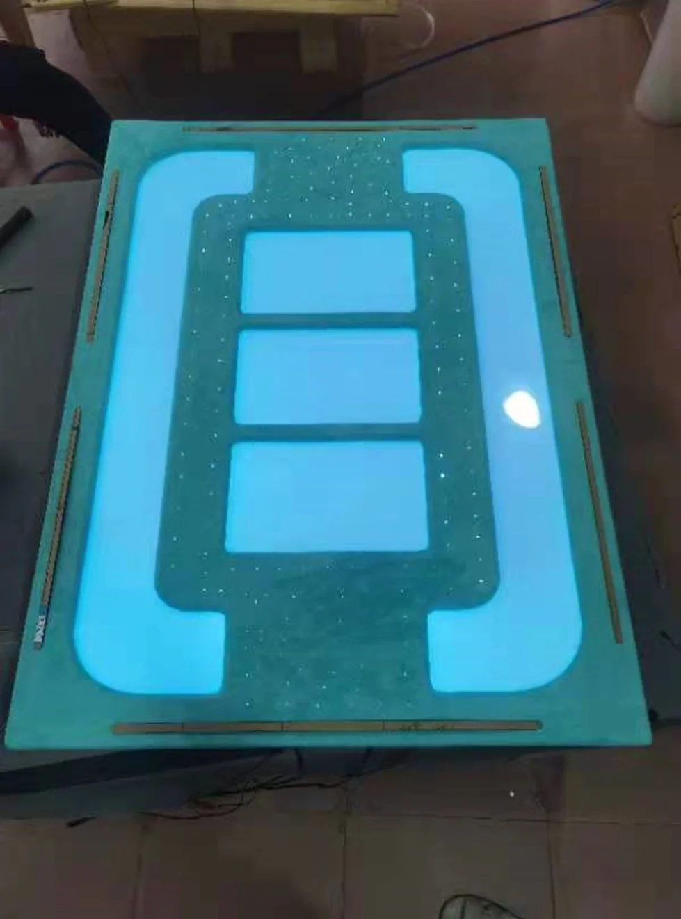 Потолочное освещение со звездным небом для фургонов и внедорожников