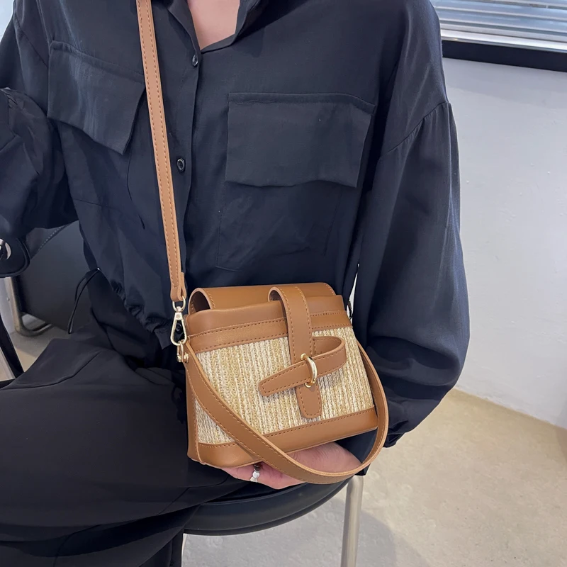 Mini Straw Bucket Bags for Women 2023 Summer Trendy Crossbody Bags Lady Travel Purses and Handbags Female Shoulder Simple Bag