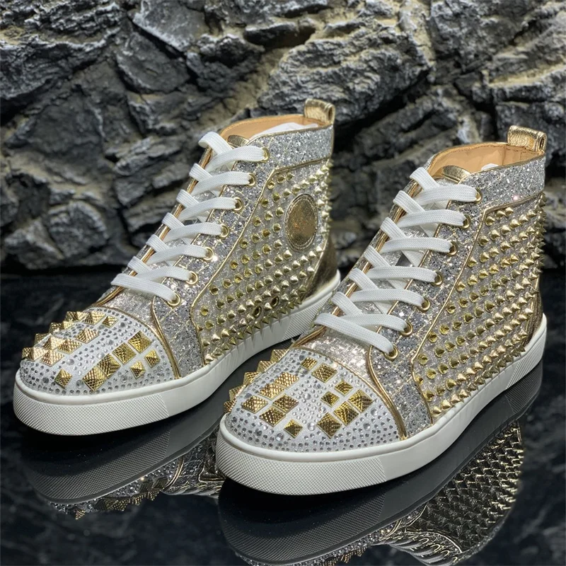 

Luxury Brand High Tops Red Bottoms Golden Rivets Shoes For Men's Casual Flats Loafers Women's Diamonds Crystal Spikes Sneakers