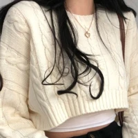 Укороченный свитер с твист-узором#5