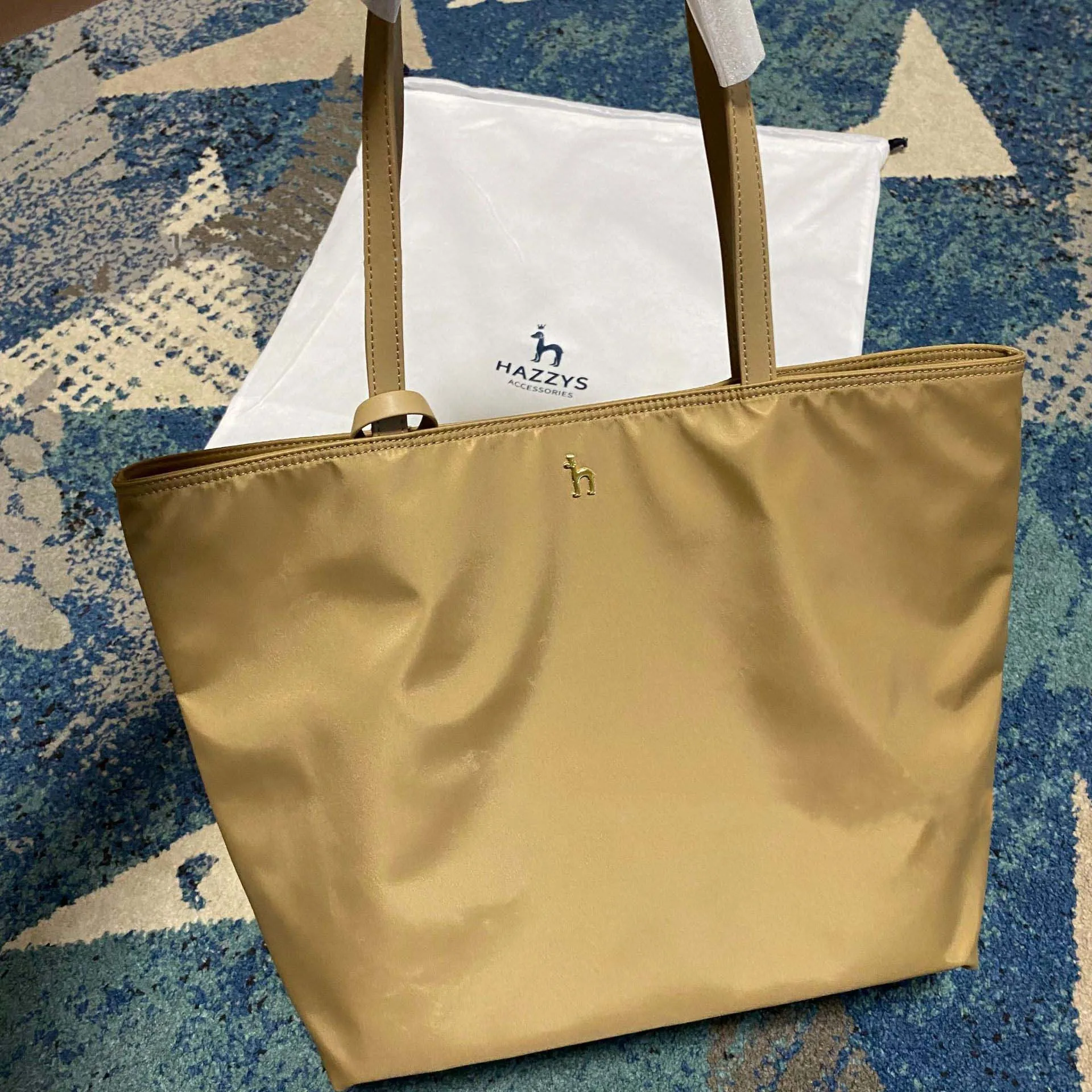 Women Hazzys Golf Messenger Bag Korea Women's  Handbag Ladies Large Capacity Commuter  One Shoulder Tote Top-handle