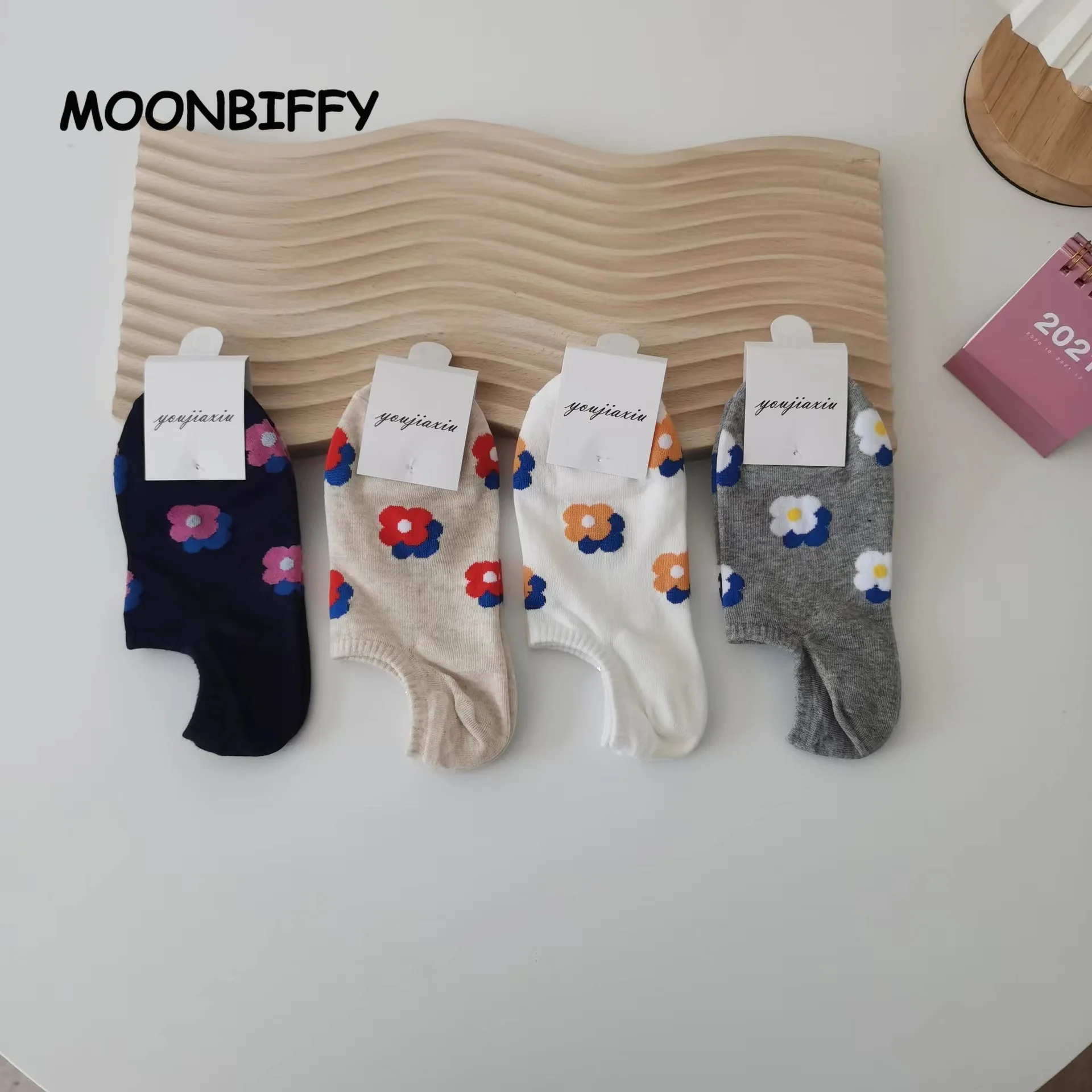 

Женские носки-лодочки с цветочным принтом, на весну и лето