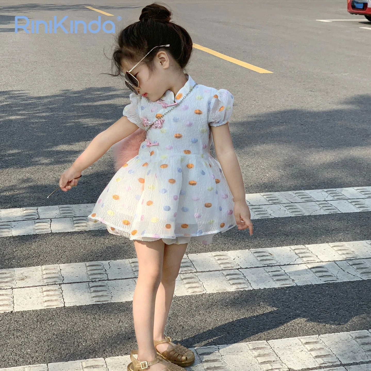 

Summer Baby Girrls Clothes Sets Short Sleeve Dot Embroidery Tulle Tops Shorts 2pcs Suit Sweet Children Clothing Set