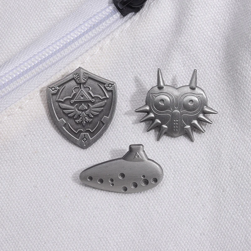 

Legend of Zelda Breath of The Wild Majoras Mask Enamel Pins Cartoon Jewelry Custom Backpack Accessories Metal Brooch Lapel Badge