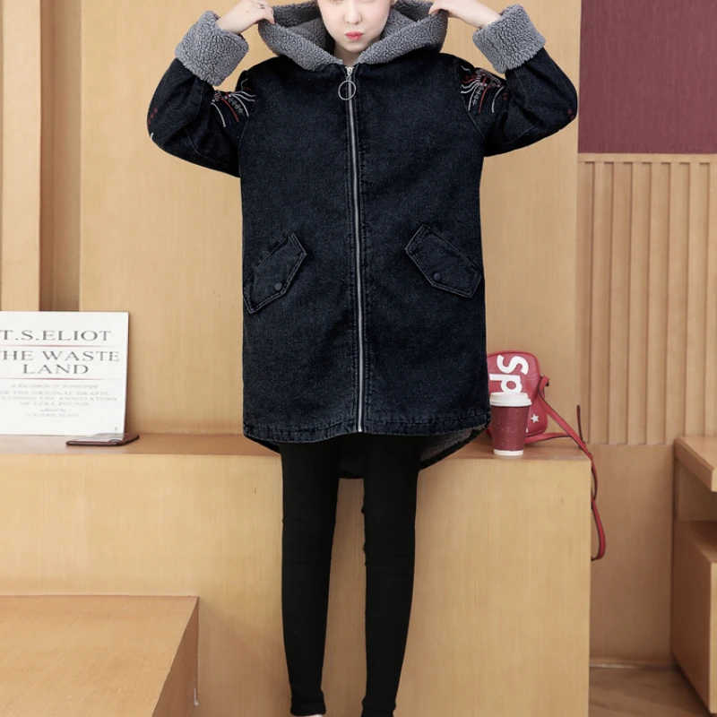Women's 2021 Winter New Casual Embroidered Lambswool Cotton Coats with Pocket Fashion Hooded Plus Velvet Thick Denim Coat Jacket