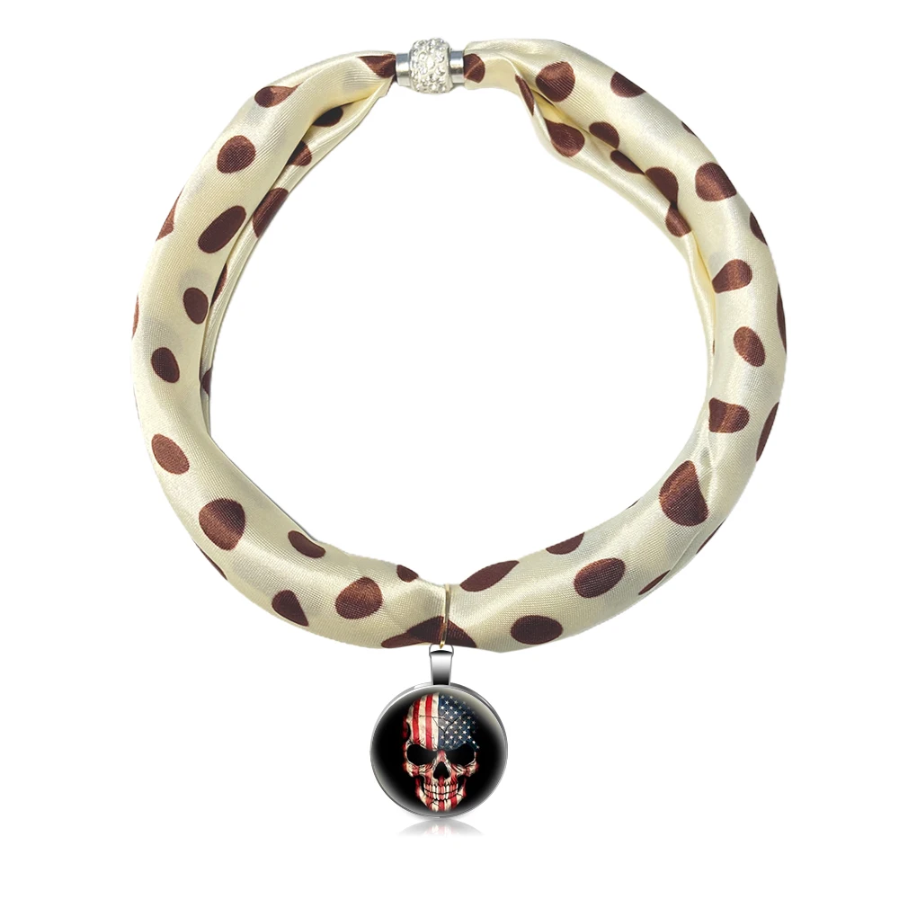 

Luxury Silk Scarf Women Necklace Pendant Print Foulard Pearl Gift Ladies Hijab Satin Retro Elegant Jewelry