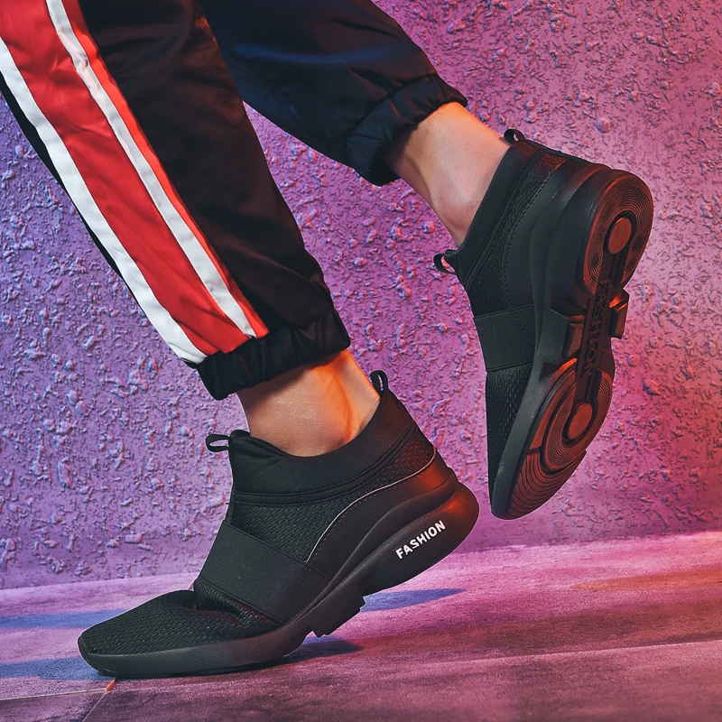 Lovers Casual Shoes Breathable Outdoor Mesh Sports Shoes Fashion Casual Shoes New Comfortable Shoes For Men And Women