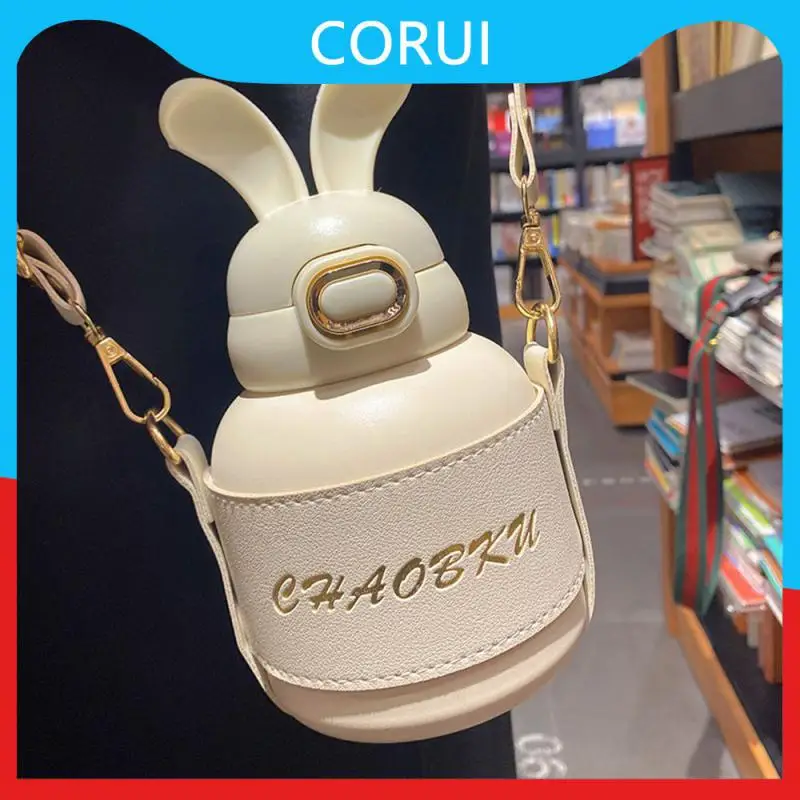 

Simple And Delicate Drinking Water Bottle Sturdy Good-looking Lovely High Quality Materials Stylish Water Bottles High-capacity