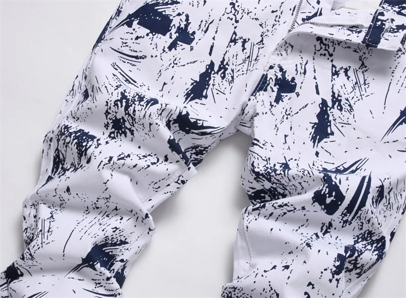 Men's Colorful Graffiti Printed Jeans Y2K Colorful Slim Fit Tapered Elastic Casual Pants Fashion Street Clothing Small Foot Pant